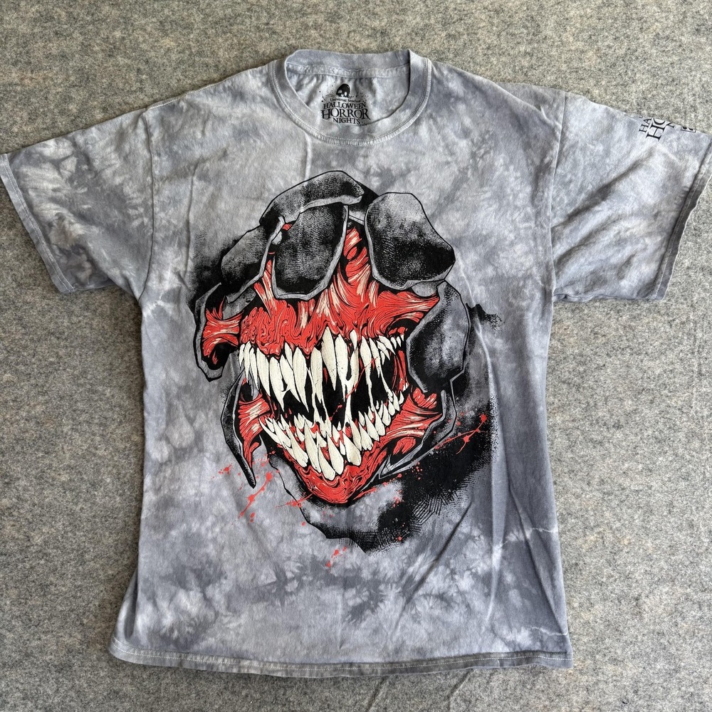Universal Studios Halloween Horror Nights Shirt Mens Large Monster Fangs‎ 2024